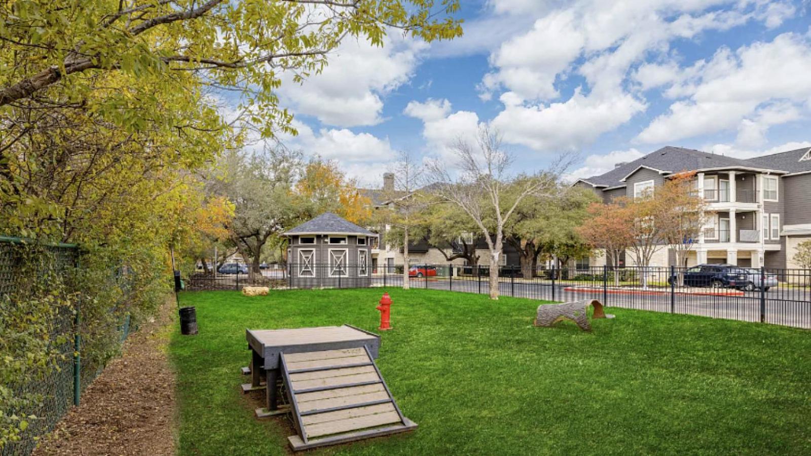 Landing At Preserve At Rolling Oaks - 1 Bedroom In Rolling Oaks Austin Exterior photo